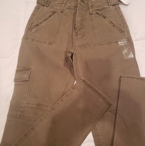 Army green Jean's w zipper and pocket detail- NWT